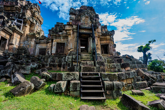 Ancient stone temple ruins at Banteay Samre in Angkor