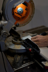 wood cutting machine