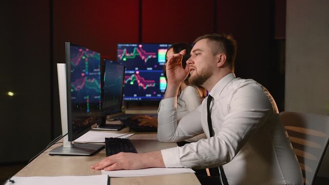 Stressed stock trader losing money on market crash