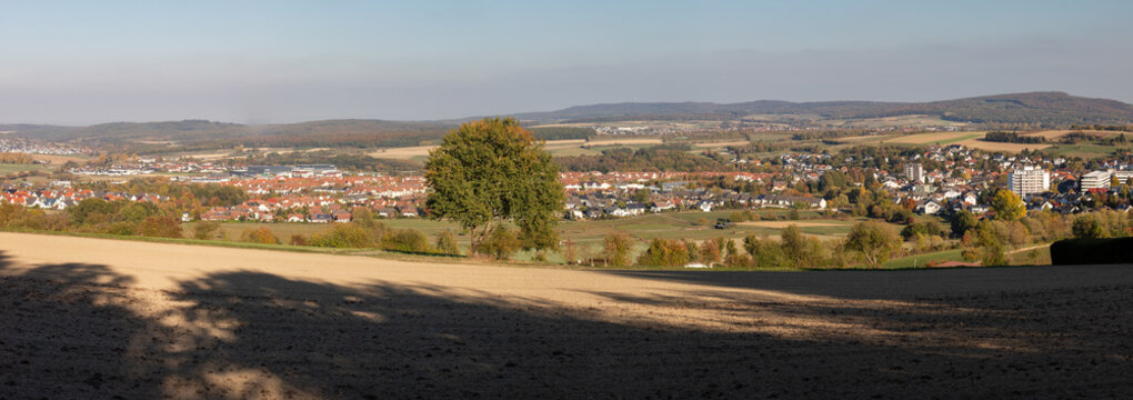Stadt Neu-Anspach im Hochtaunuskreis im Hintertaunus in Hessen, Deutschland
