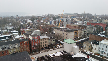 Obraz premium Aerial winter view of Easton Pennsylvania downtown with construction crane