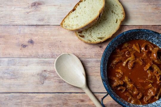 Traditional Pacal Stew With Bread
