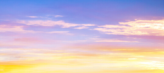 Obraz premium パステル調の朝焼け空