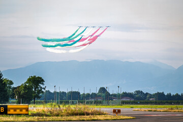 Frecce Tricolori Air Show. Thrilling Flight