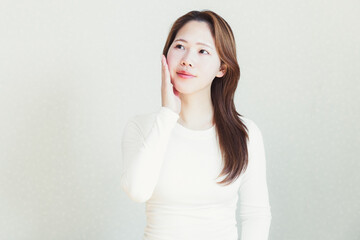 Fototapeta premium 肌が綺麗な女性 美容 美肌 Skincare concept, woman with glowing skin