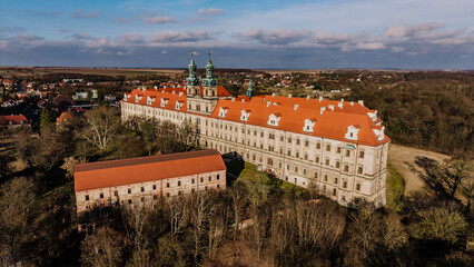 Opactwo cysters&oacute;w w Lubiążu, widok z lotu ptaka