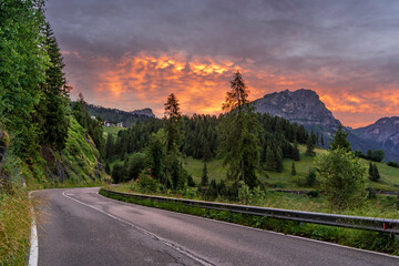 Dolomity , Alpy, Włochy, góry © Daniel Folek