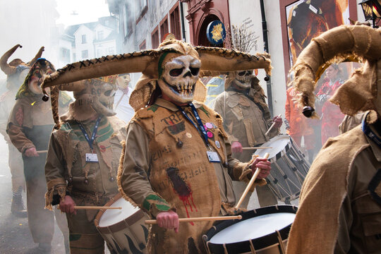 Schweiz, Basel, Karneval, Stadt Basel, Baselstadt, Kanton Basel, Festzug, Larven, Masken, Brauch, Fasnacht
