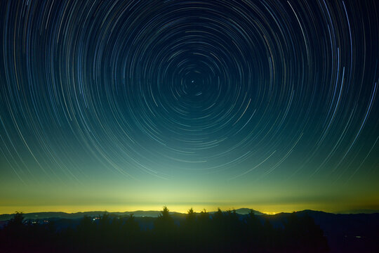 北極星」の写真素材 | 1,933件の無料イラスト画像 | Adobe Stock