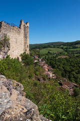 Fototapeta premium Architecture of the castle and medieval ruins of Penne in France