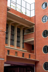 Naklejka premium Red brick teaching building building of Zhongshan Road Primary School in Nanning, Guangxi, China