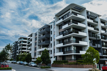 Residents and visitors experience suburban street life and community spaces in Oran Park Town, NSW, Australia, February 5, 2026 © Kevin.GoRoad 漫游匣