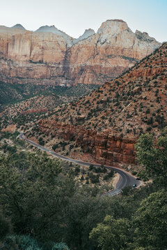Beautiful view or Zion mountains
