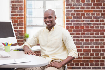 Computing divergence using polar operator for radial field F(r)=r or (1+r)^2 e_r on plane