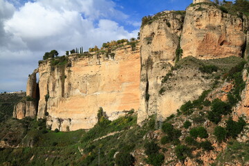 Fototapeta premium Puente Nuevo Bridge Over El Tajo Gorge in Ronda