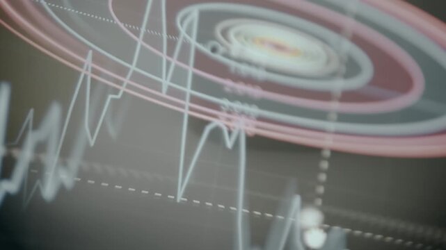 Trader using the Fib Circles technical analysis tool