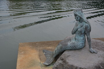 人魚の像