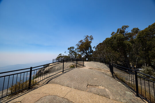 The view around Echo Point at Mt Buffalo on a summer's afternoon in the Victorian Alps, Australia