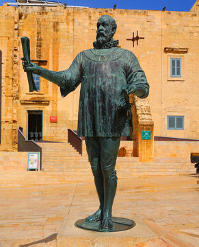 VALLETTA MALTA: De Vallette Monument at  Jean de Valette square, the very same grandmaster that ordered the building of the capital and lent his name to that very same capital.