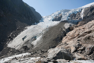 Obraz premium River and Buarbreen glacier (Folgefonna National Park, Norway)