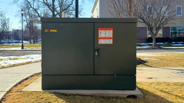 Pad Mounted Transformer Electrical Power Grid Infrastructure Multi Unit Residential Commercial Electric Service Electrical Public Utilities Green Outdoor Enclosure High Voltage Unit - 1
