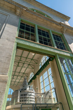 USA, WA, Olympic Penninsula.  Cushman Number 2 Power Station.  Built in 1930, its three 27,000 kilowatt generators provide 233 million kilowatt-hours annually to the Tacoma Power system