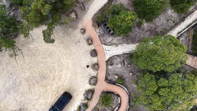 Aerial perspective of Hargraves Lookout overlooking Grose Valley in the Blue Mountains.