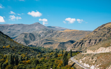 View on the desert landscape of south of Georgia, with the Kura river valley near Khertvisi © Pernelle Voyage