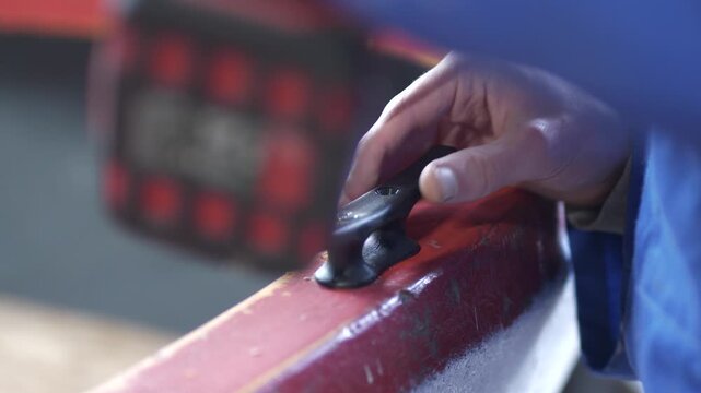 Drilling mounting points for cleat on boat gunwale