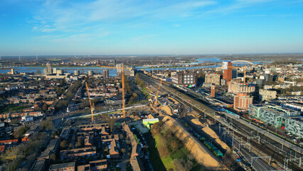 Obraz premium The Red Roofs of Holland: Capturing the iconic terracotta skyline of the oldest city from above.
