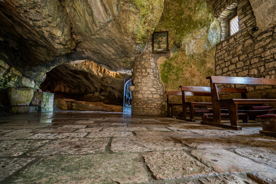 S. Angelo in Grotte, Molise. The Church - cave of St. Michael the Archangel 0226V