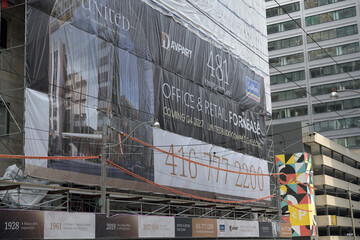 Naklejka premium redevelopment of former Maclean-Hunter Publishing Co building, now The United Condos at 480 University Av incl banner for lease info, Toronto