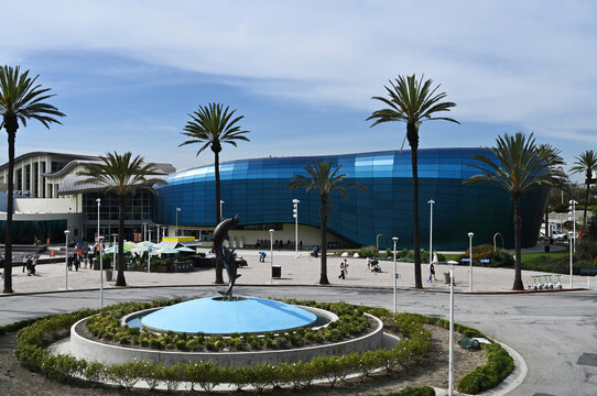 LONG BEACH, CALIFORNIA - 23 FEB 2026: The Aquarium of the Pacific on Rainbow Harbor adjacent to the Convention Center and Shoreline Village.