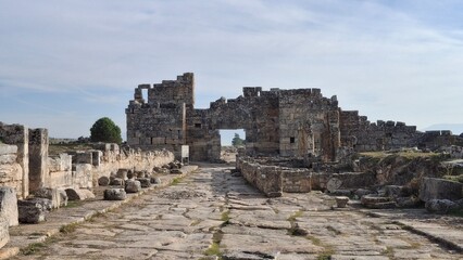 Fototapeta premium Ruins of the Ancient City of Hierapolis located in Denizli Turkey