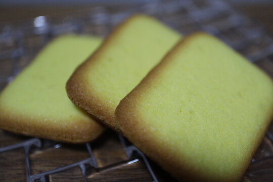 Lemon langue de chat (cat tongue) cookies purchased in Tokyo, Japan