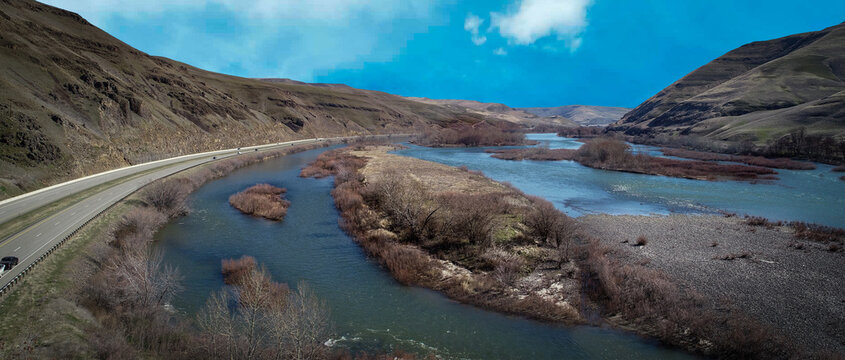 drone photo of  Highway 95 and Highway 12 South of Lewiston along the Clearwater River 