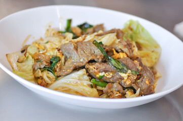 Fototapeta premium stir fried vegetable with beef and glass noodles