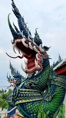 Fototapeta premium chinese dragon statue