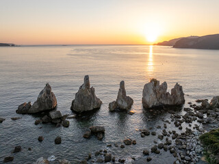 橋杭岩（和歌山県串本町）