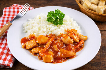 Poulet sauce aigre-douce et riz