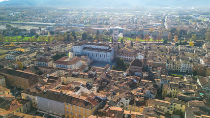 Fototapeta premium Aerial view of Lucca medieval town, Tuscany - Italy