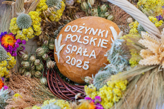 Festive bread display celebrates the Polish harvest festival in Spala in 2025, Lodz Voivodeship, Poland