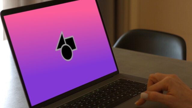 Laptop 8 Static &ndash; High Detail Notebook Screen Presentation, Modern Desktop Display Animation, Website and App UI UX Interface Showcase Template