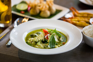 Green Chicken Curry,Thai cuisine