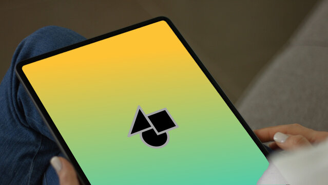 Tablet 16 Scroll Single &ndash; High Detail Touchscreen Device Presentation, Modern Screen Animation, Website and App UI UX Interface Showcase Template