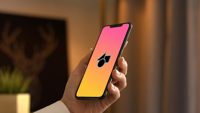Mobile 4 Target &ndash; High Detail Smartphone Screen Presentation, Touch Swipe Scroll Tap Animation, Vertical App UI UX Interface Showcase Template
