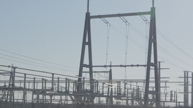 Electrical power distribution sub-station 