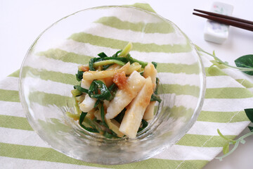 わけぎと笹かまの酢みそ和え