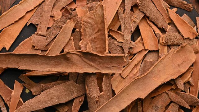 Rotating Top View of Dalchini (Cinnamon Sticks) &ndash; Aromatic Spice Footage