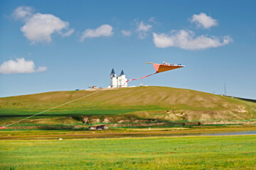 Homemade electric model airplanes flying in the sky © 亮亮 徐